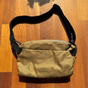 Bellroy 6-7 L Crossbody Sling Bag EcoPak